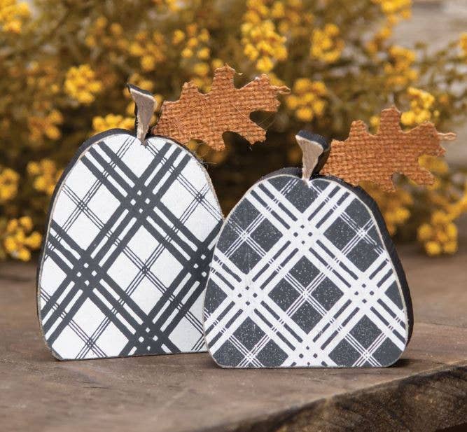 Checkered Pumpkin Set